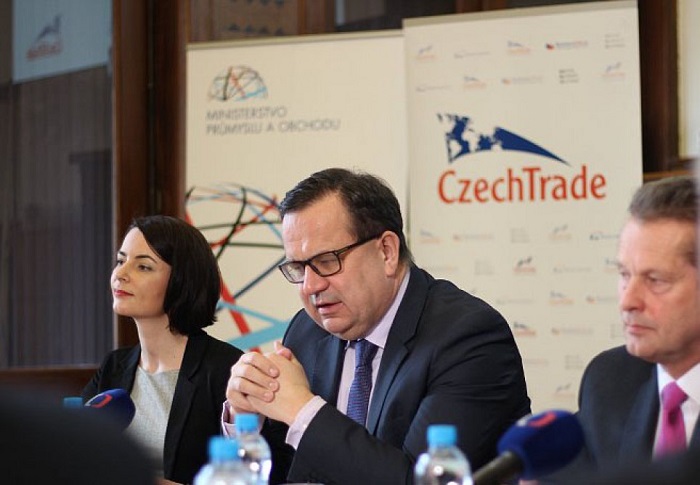 Jan Mládek: Wir legen großen Wert auf Entwicklung strategischer Partnerschaft mit Aserbaidschan