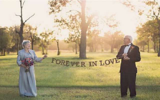 Happy couple married in 1946 wait 70 years for dream wedding photos 