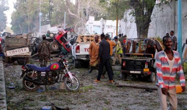 Four killed in blast outside Mogadishu