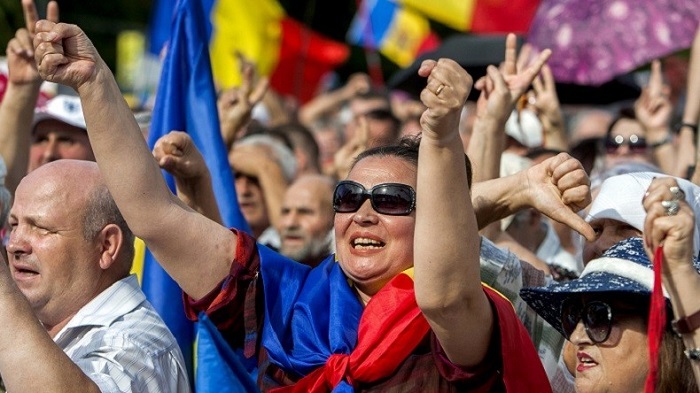 Moldavie : la police réprime une manifestation lors de la fête de l`Indépendance