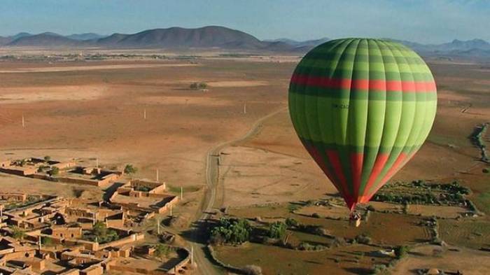 Un montgolfière transportant des touristes s'écrase en Egypte