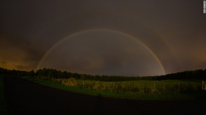 What heavenly wonder is that? It`s a moonbow!