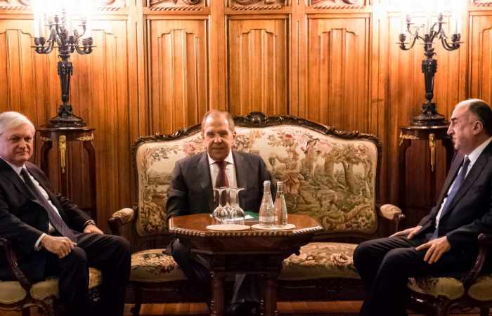 Russian, Azerbaijani, Armenian FMs discuss Karabakh conflict 