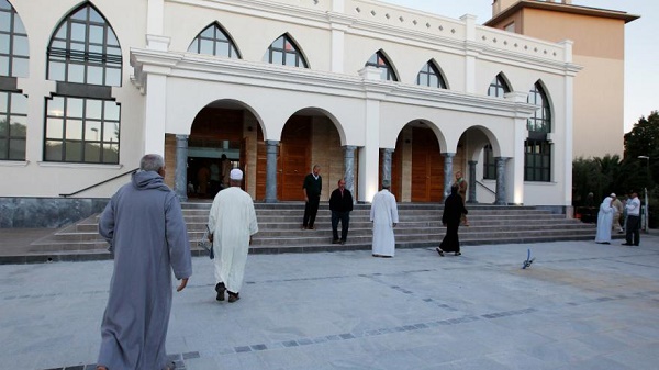 François Hollande exclut tout financement public des mosquées