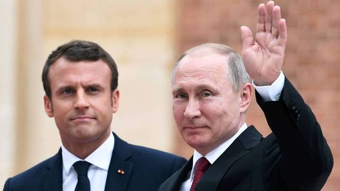 Macron y Putin mantienen el pulso en su primera reunión
