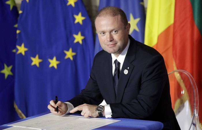 El primer ministro de Malta convoca elecciones salpicado por los papeles de Panamá