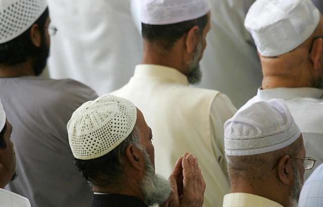 British imams 'could be asked to preach in English' to tackle extremism