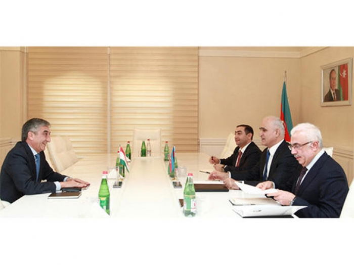 Azerbaijan, Tajikistan mull expansion of economic relations
