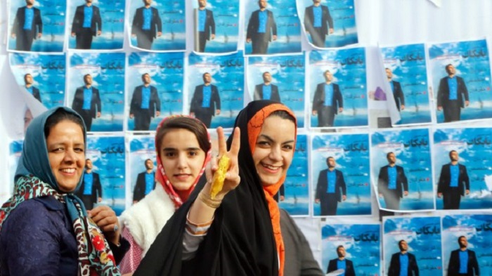 Irans Reformer trommeln für die Wahl