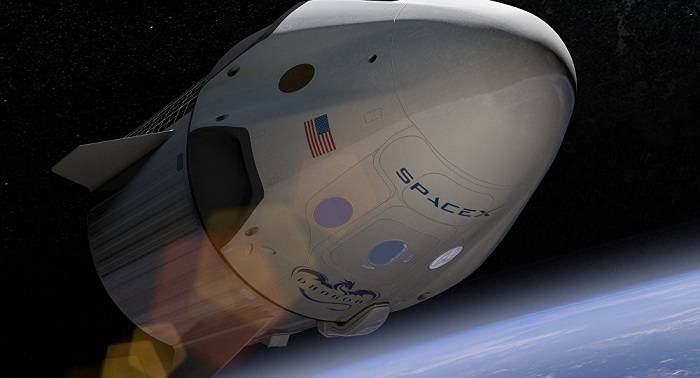 La NASA aplaza el viaje del carguero espacial Dragon a la EEI