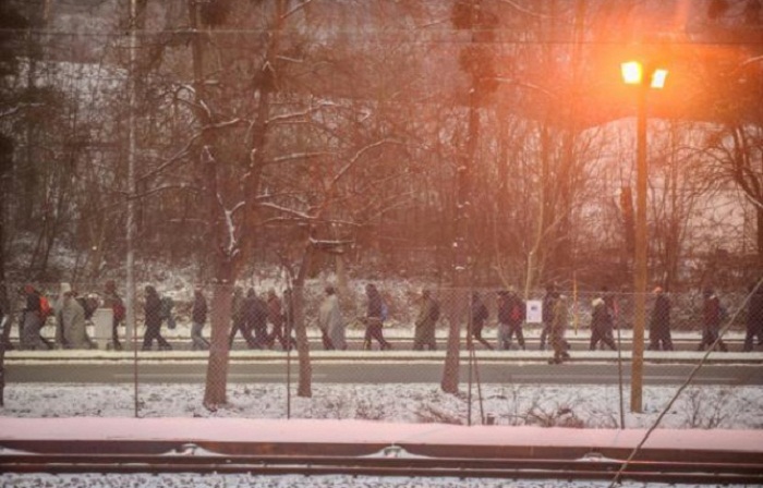 Neige, froid, contrôles pointilleux des migrants sur la route des Balkans