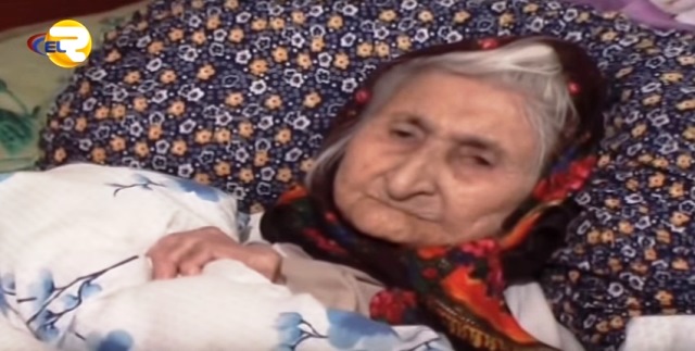 125 yaşlı nənə səs verəcək - VİDEO