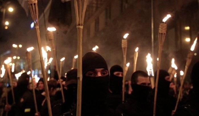 Los neonazis brasileños que sueñan con morir en combate en Ucrania