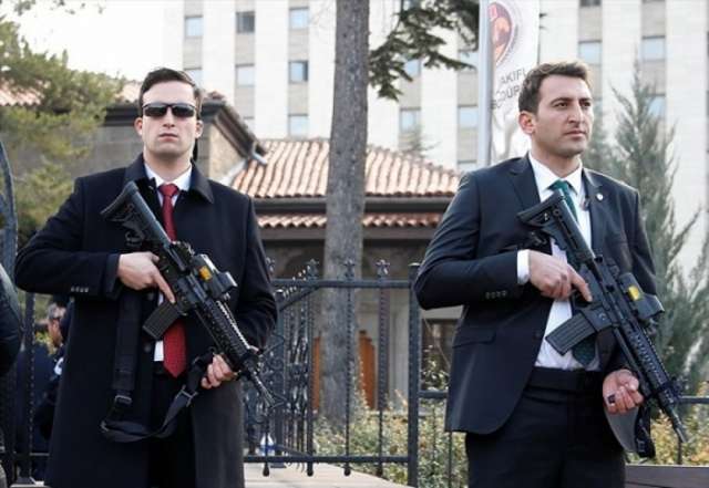 New indigenous weapon manufactured for the Turkish presidential security guard - PHOTO
