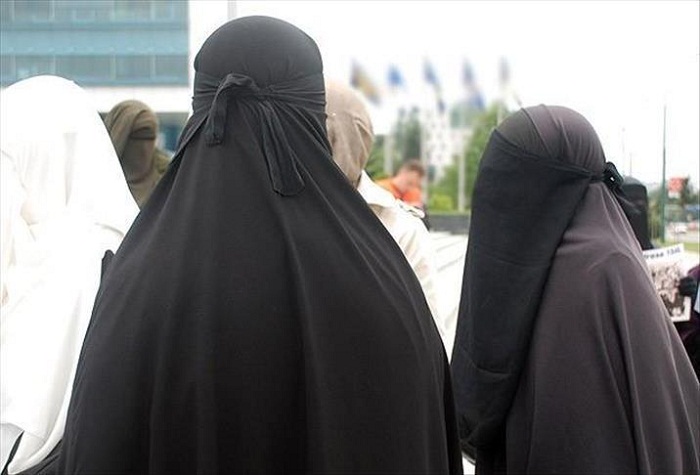 Port du niqab : pas de loi d’interdiction pour l’instant
