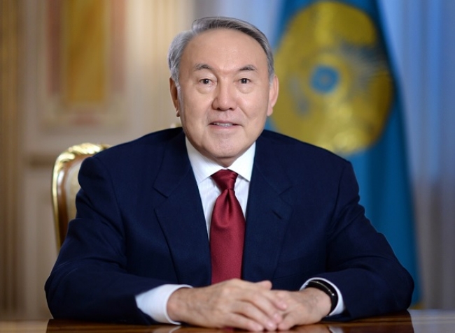 Nursultan Nazarbayev felicitó a Ilham Aliyev