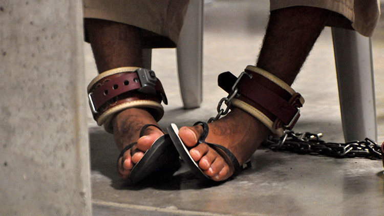 Obama “no está dispuesto a admitir“ que Guantánamo siga abierta cuando abandone el cargo