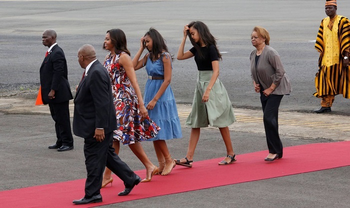 Michelle Obama comienza en Liberia el viaje que la traerá a España