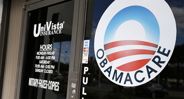 U.S. senators reach bipartisan deal on Obamacare, Trump indicates support