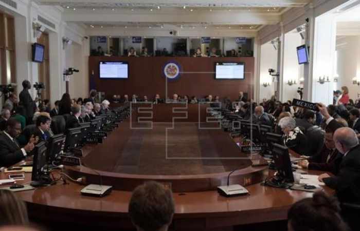 La OEA se prepara para declarar el lunes alteración constitucional en Venezuela