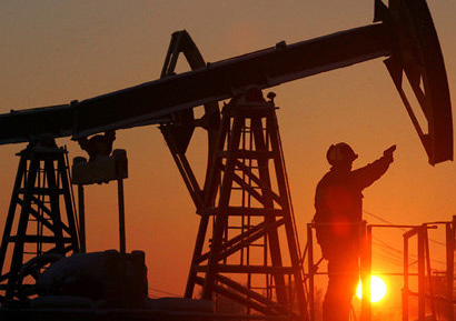 Despite weak oil prices, OPEC still pockets more dollars