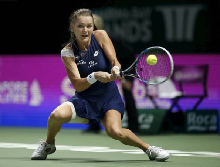 Sharapova se rapproche des demi-finales du Masters féminin