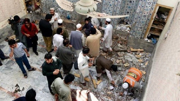 Attentat-suicide au Pakistan, 16 morts