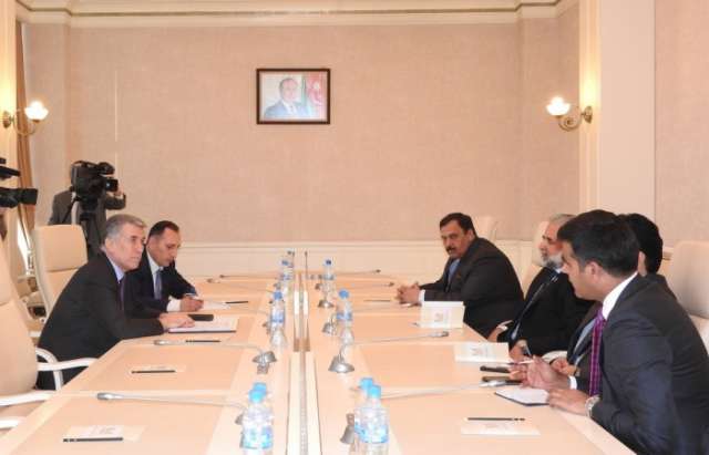 Azerbaijan, Pakistan discuss development of bilateral relations