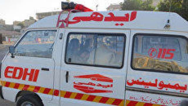 Six dead, 24 injured as van catches fire in Pakistan