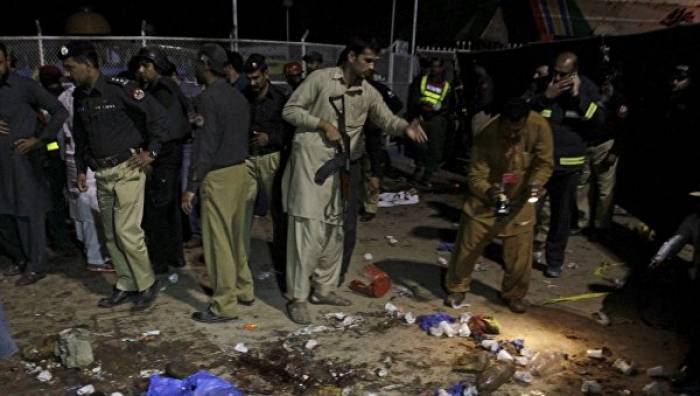 Pakistanda 2 partlayışda 37 nəfər ölüb