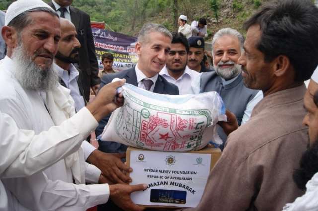 Heydar Aliyev Foundation delivers aid packages to needy in Pakistan’s Abbotabad
