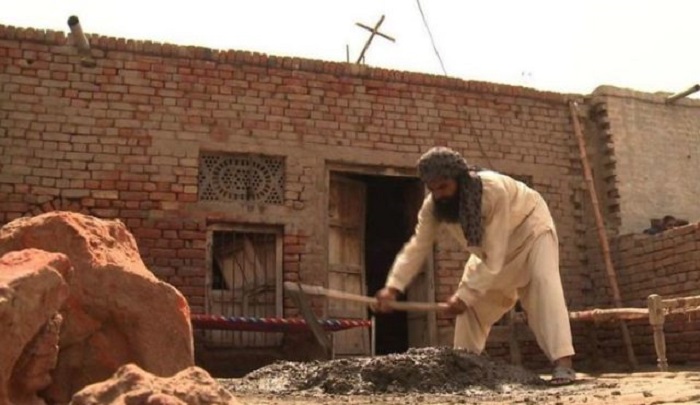 Pakistan: Muslime bauen Kirche für christliche Gemeinde