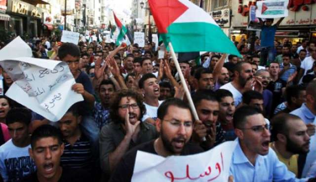 Hamas announces beginning of third intifada against US decision on Jerusalem