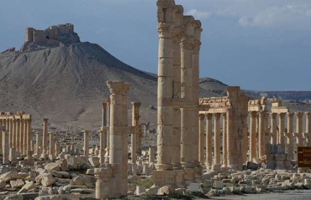 Syrische Armee befreit Palmyra mit russischer Hilfe von IS-Dschihadisten