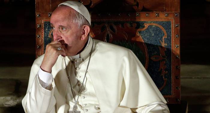 Le pape veut écouter Donald Trump avant de le juger