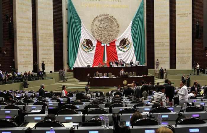 Diputados de México analizan la estrategia de protección a migrantes
