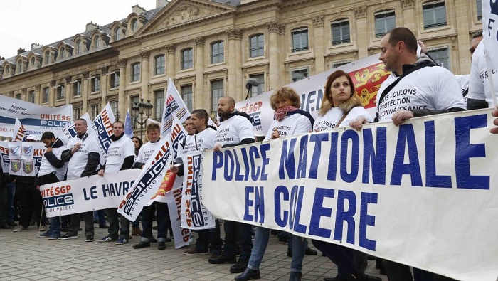 France: des annonces gouvernementales pour calmer la grogne policière