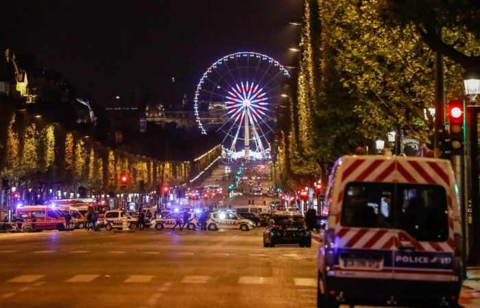 Attentat des Champs-Élysées : l'assaillant était visé par une enquête antiterroriste