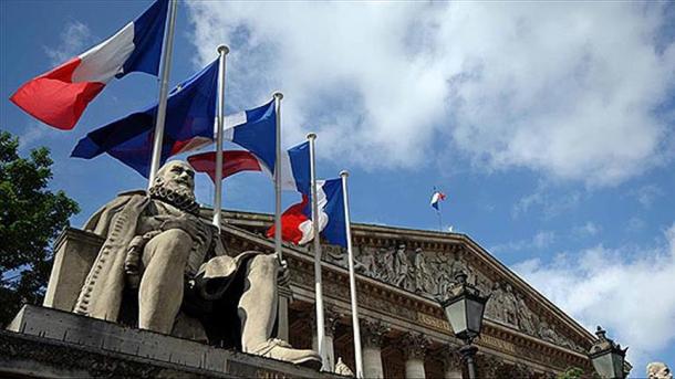 Musulmanes y cristianos condenan conjuntamente los ataques terroristas en París