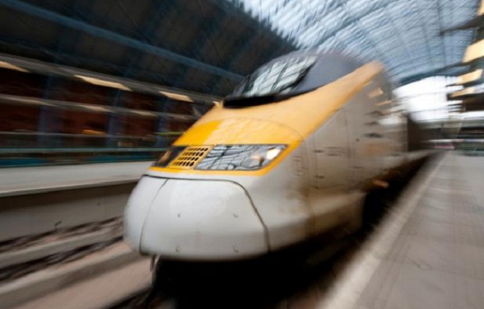 700 passagers bloqués à bord d`un Eurostar pendant 8 heures