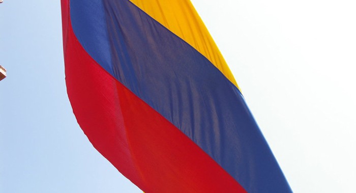 La Colombia de la guerra aplaude la paz