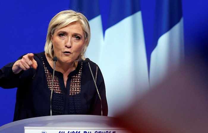 Le Pen ve injustificable la actitud hostil de Francia a Rusia