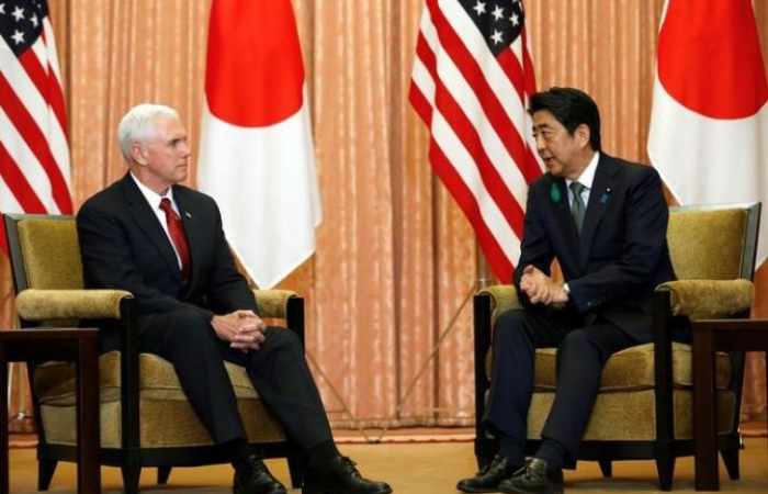 Pence reassures Japan of U.S. resolve on North Korea