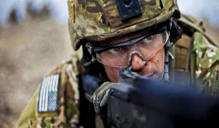 El Pentágono malgasta $28 millones en uniforme de camuflaje bosque para Afganistán