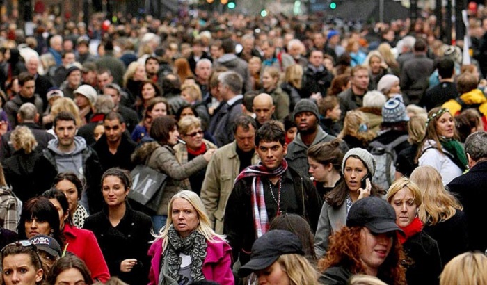 Half of the UK`s youth are worried about future, must put off having children 
