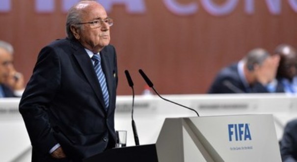 FİFA Blatterin dindirilməsinə imkan vermədi