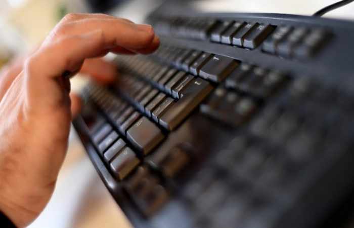   Des attaques informatiques massives sont en cours contre des noms de domaine internet  