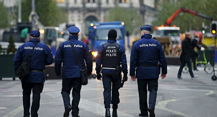 Projets d`attentats en Belgique: deux personnes interpellées
