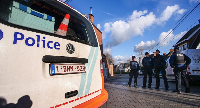 Attentats de Paris: Trois logements identifiés en Belgique