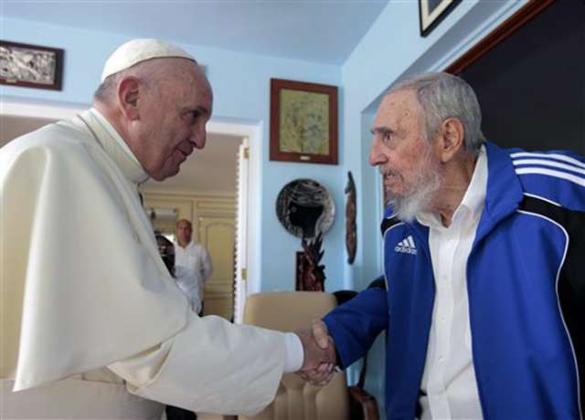 Pope Francis meets Fidel Castro after Havana Mass